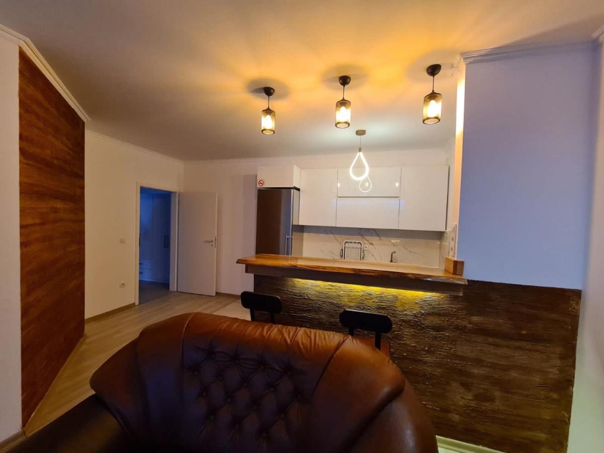 Prishtina Escape Apartments Pristina Buitenkant foto